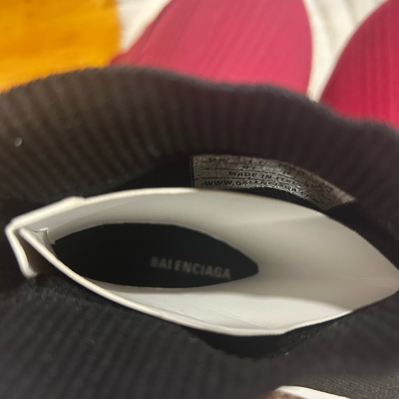 Balenciaga Speed Sock Sneakers - Picture 4 of 7